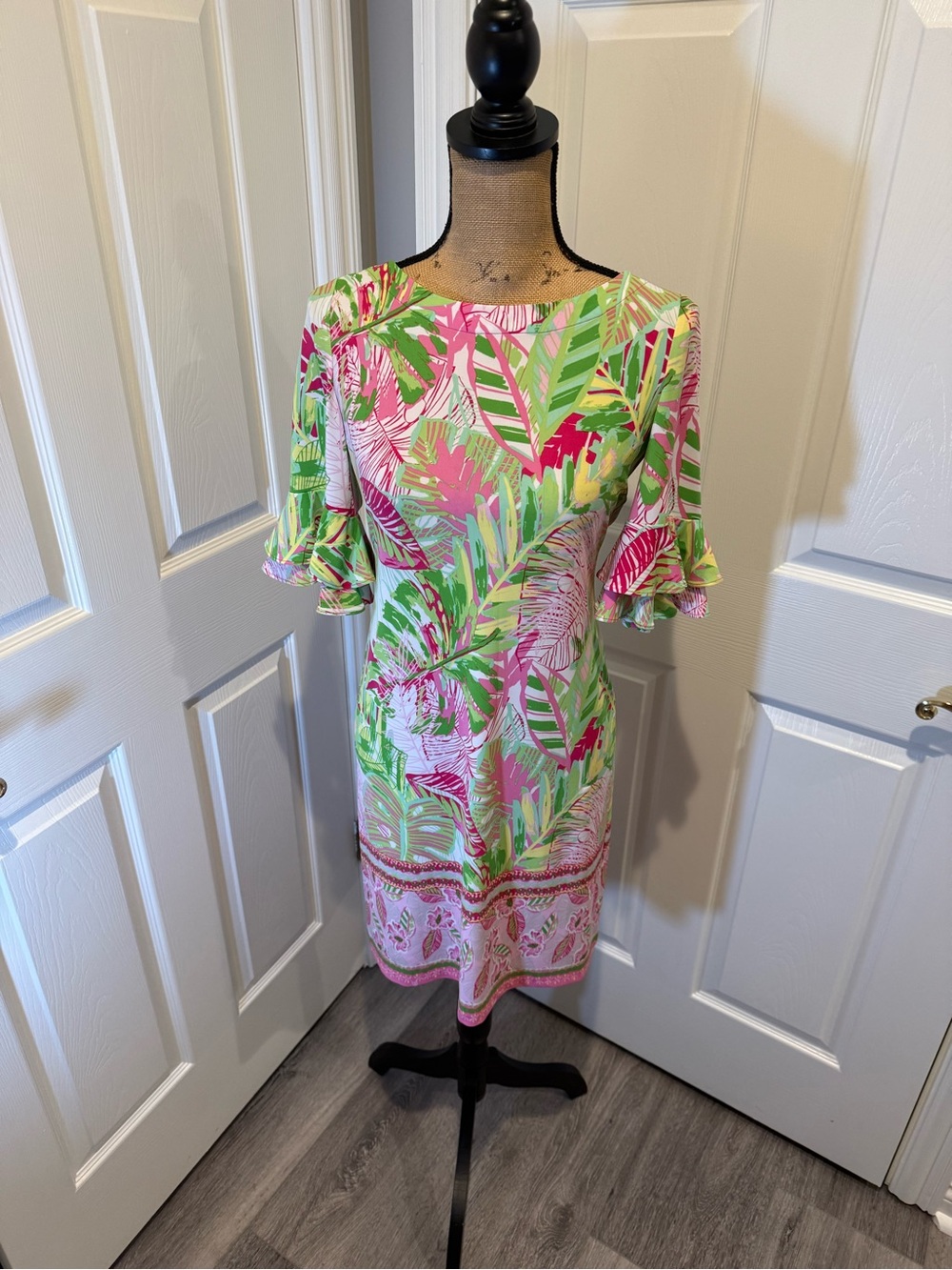 Pappagallo Pink and Green Tropical Print Midi Dress